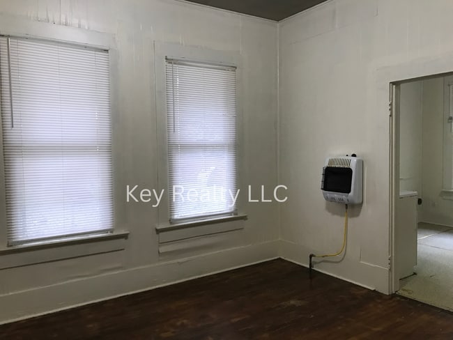 Building Photo - **** 612 - A 18th Street - Alexandria MOVE IN SPECIAL