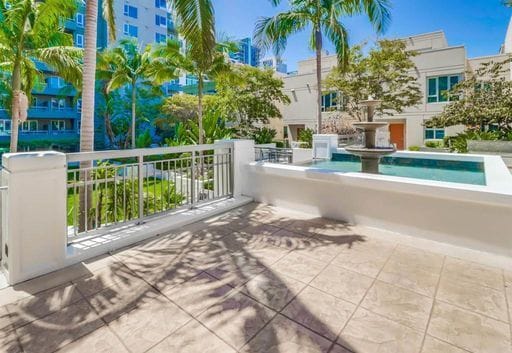 Building Photo - San Diego- Downtown- La Vita – Little Italy Condo- Split Level Style New Year Move In Special