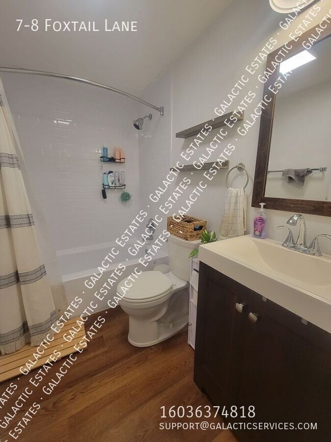 Building Photo - 7-8 Foxtail Lane-