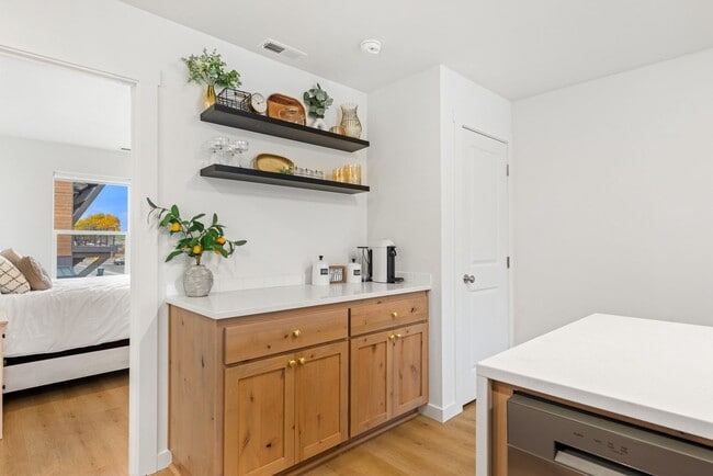 Building Photo - New Construction! Free first month rent