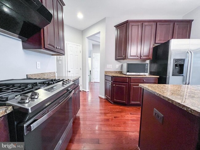 Building Photo - 3909 Beeker Mill Pl