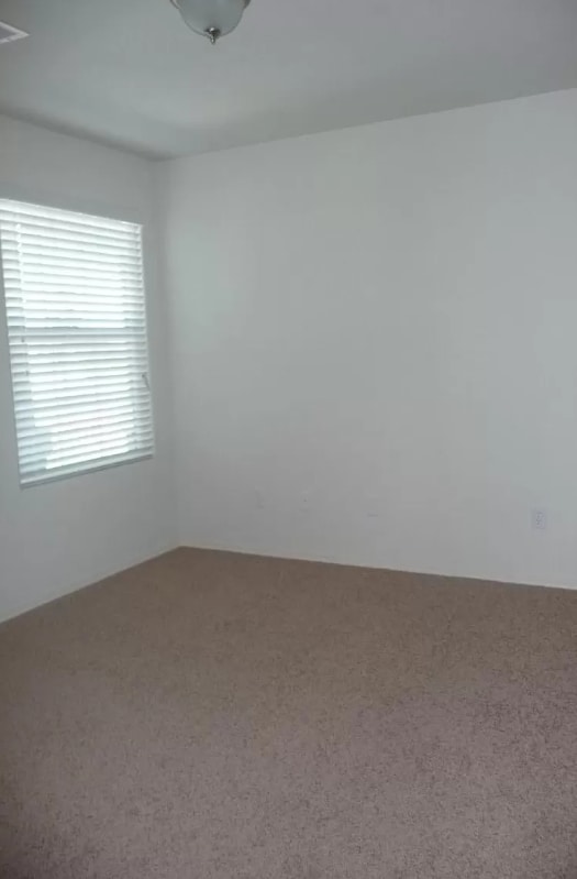 Building Photo - 1407 W Burgundy Ct