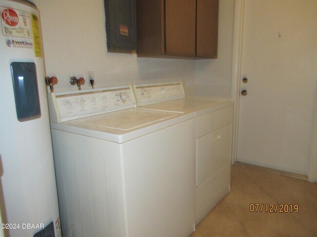 Building Photo - 312 Georgetown Dr