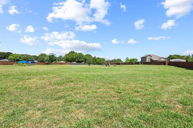 Building Photo - 2201 Norwood St