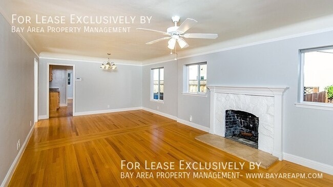 Building Photo - 146 Roosevelt Ave