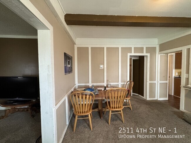 Building Photo - 2511 4th St NE