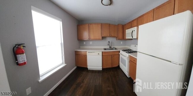 Building Photo - 532 Great Beds Ct