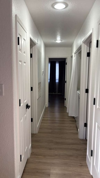 Building Photo - 5036 S Rainbow Blvd