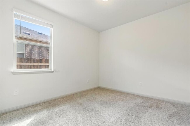 Building Photo - 18312 Urbano Dr