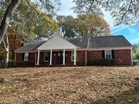Building Photo - 2760 Bragg Ln