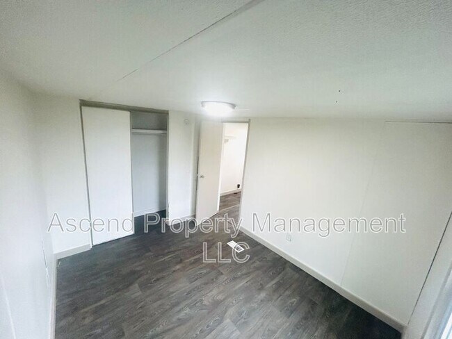 Building Photo - 49 El Fredda Ln