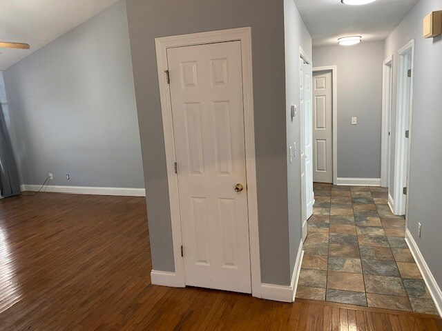 Building Photo - 191 Bent Twig Dr