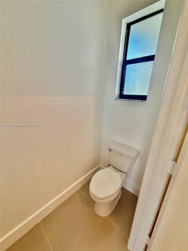 Building Photo - 25123 SW 107th Ct