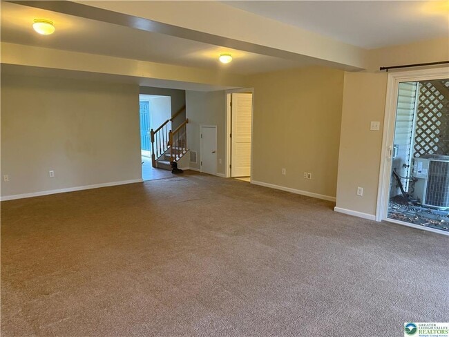 Building Photo - 4046 Clubhouse Ct