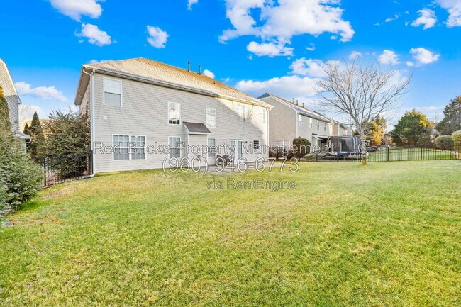 Building Photo - 1520 Tranquility Ave NW