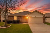Building Photo - 14109 Cochise Dr