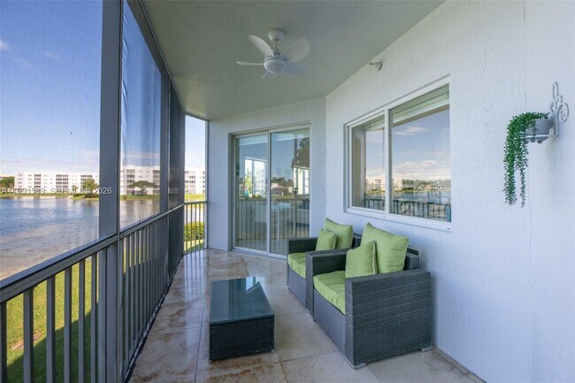 Building Photo - 10700 NW 66th St