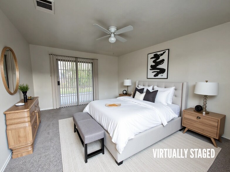 Building Photo - 1706 Benttree Dr