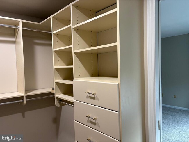 Building Photo - 107 Haldeman St