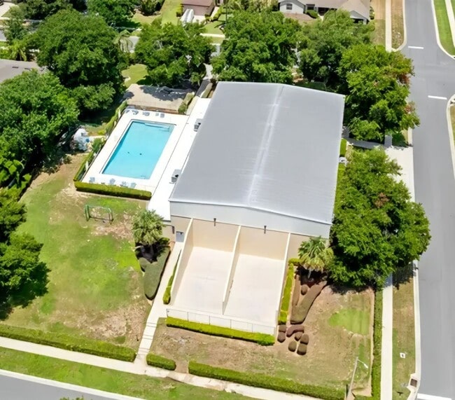 Building Photo - 4659 Treasure Cay Rd