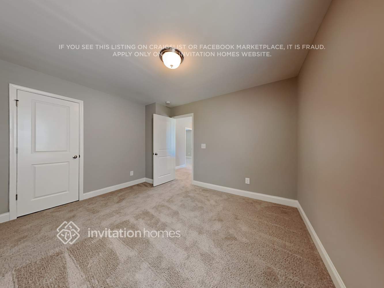 Building Photo - 5338 Roberta Crossing Dr