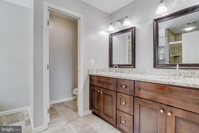 Building Photo - 6522 Trask Terrace