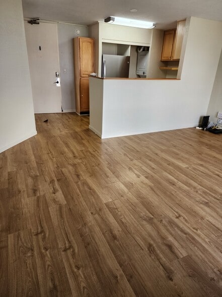 Building Photo - 320 Liliuokalani Ave