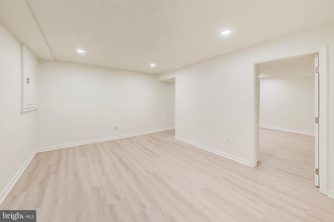 Building Photo - 8932 Barrowgate Ct