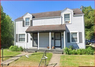 Building Photo - 2bd/1 ba duplex at corner of Colfax and La...
