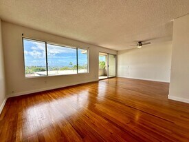 Building Photo - 6337 Caminito Andreta