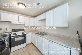 Building Photo - Desirable West Valley Apartment