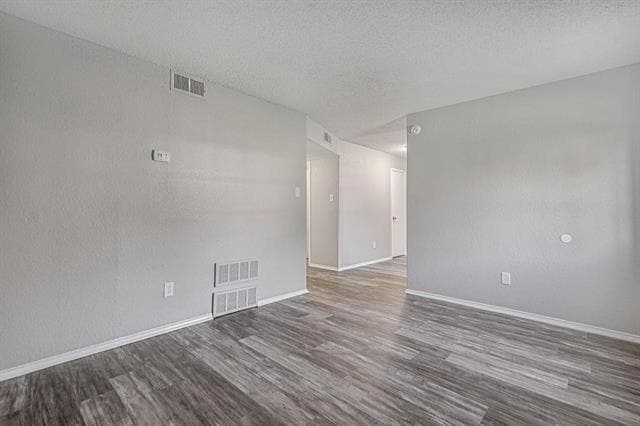 Building Photo - 836 NW Summercrest Blvd