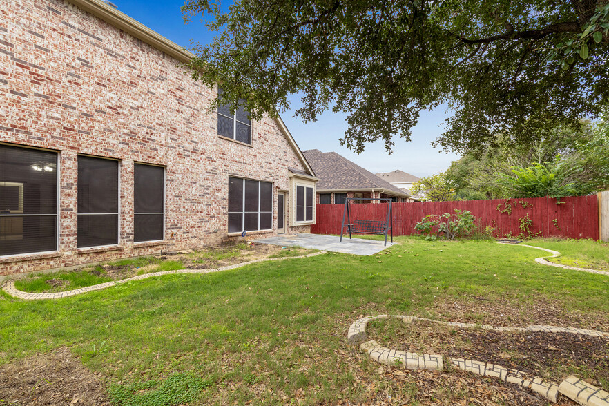 Building Photo - 1022 Shortleaf Pine Dr