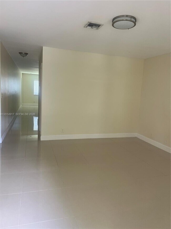 Building Photo - 11507 NW 41st St