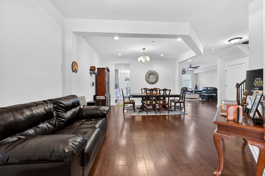 Building Photo - 3549 Muirwood Dr