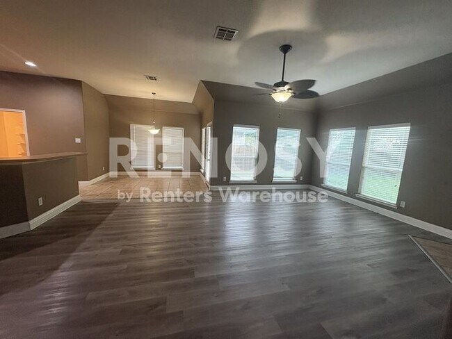 Building Photo - Move In ready Home McKInney. GREAT VALUE