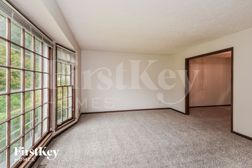 Building Photo - 3021 Wendwood Dr