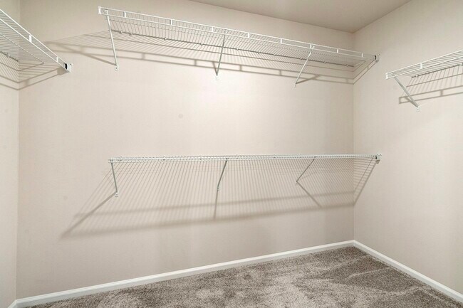 Building Photo - 4350 Nettle Dr SE