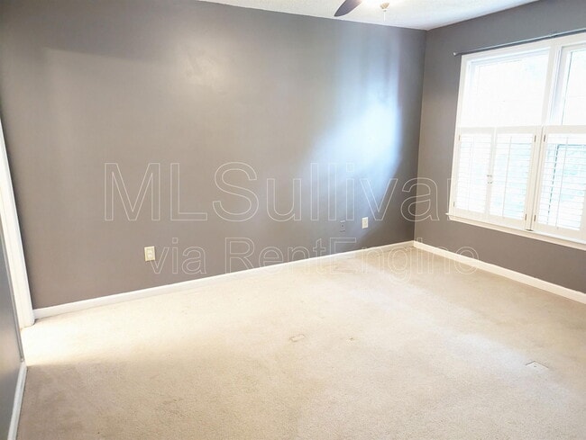 Building Photo - 118 Timber Ridge Dr