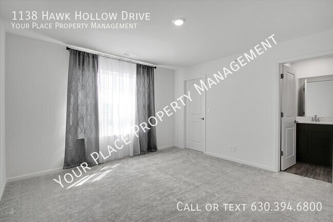 Building Photo - 1138 Hawk Hollow Dr