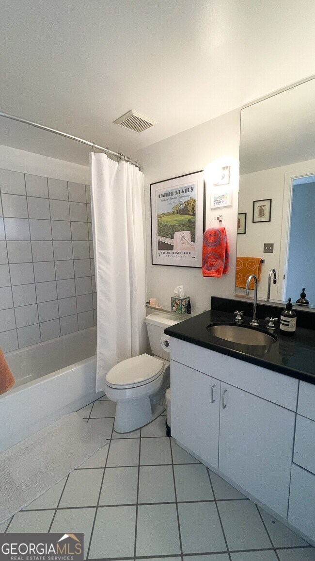 Building Photo - 850 Ralph McGill Blvd NE