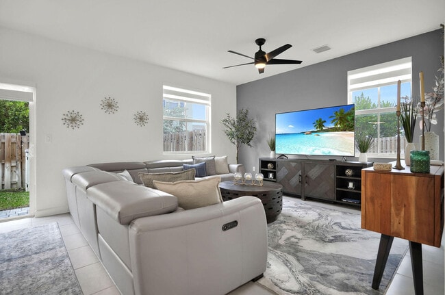 Building Photo - 11881 NW 46th St