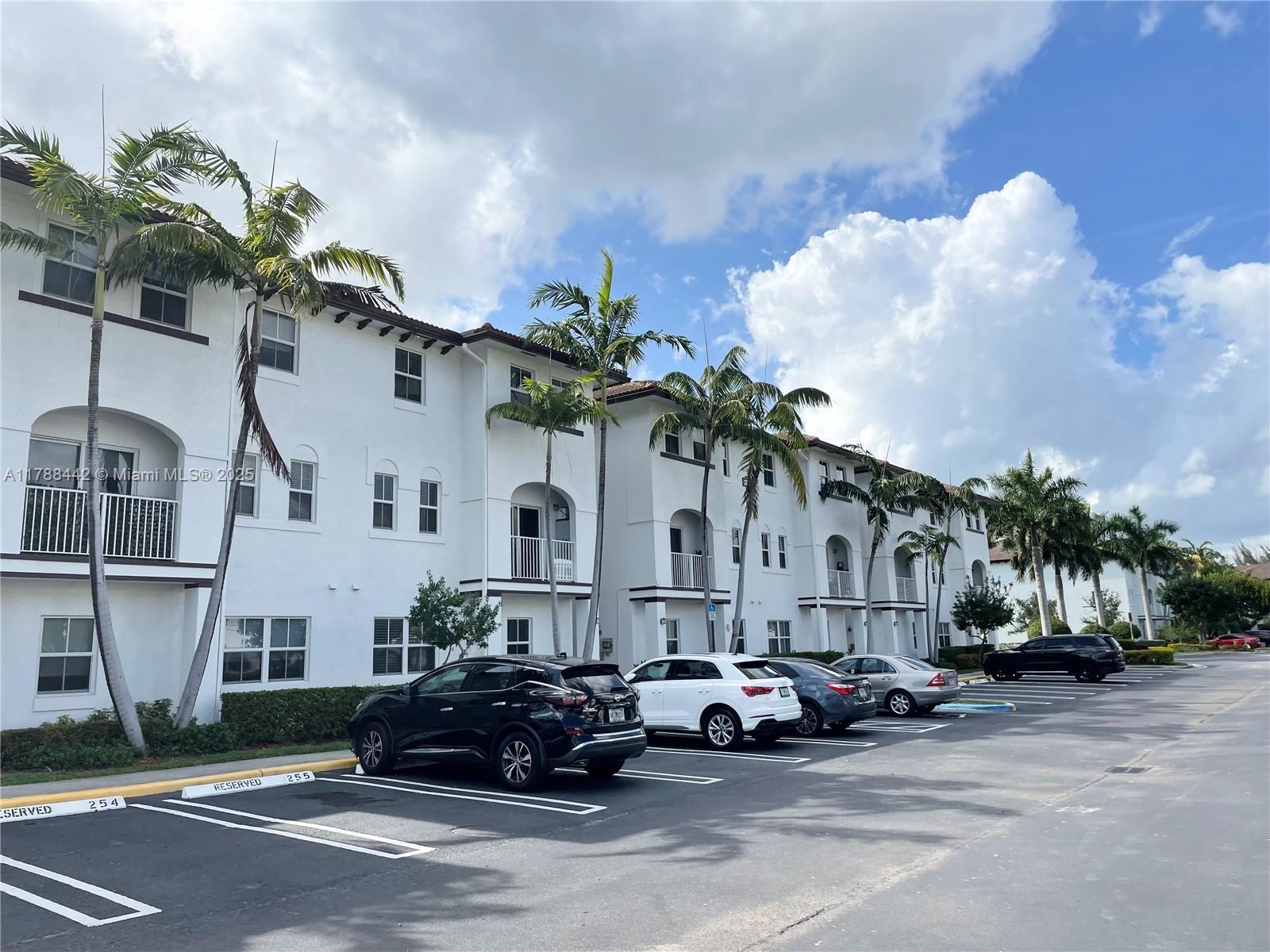 Building Photo - 8850 NW 97th Ave