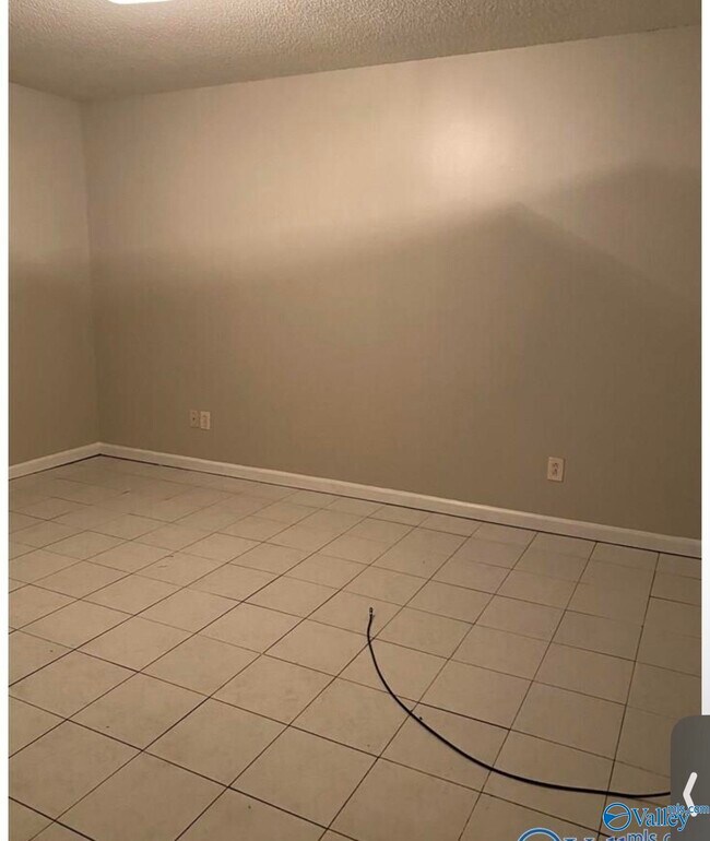 Building Photo - 1510 Halston Cir NW