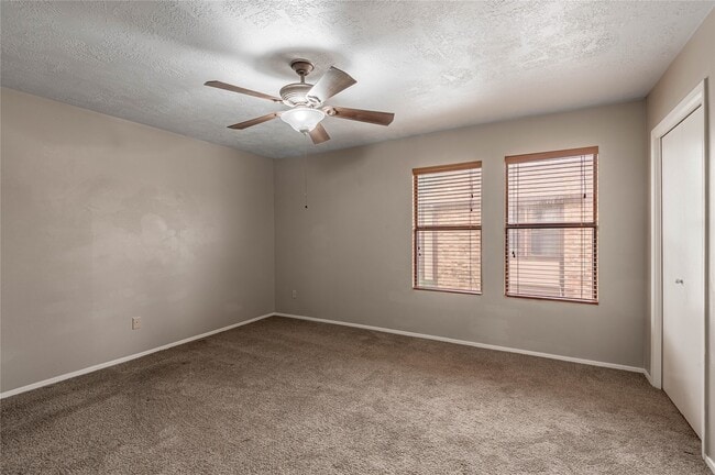 Building Photo - 2521 Crosstimbers Dr