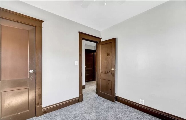 Building Photo - 3 Bedroom Home in Old Brooklyn