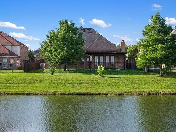 Building Photo - 679 Burr Oak Dr