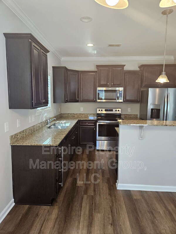 Building Photo - 21 Apple Tree Ct.