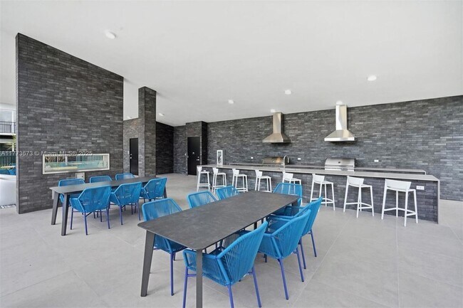 Building Photo - 2095 W Atlantic Ave