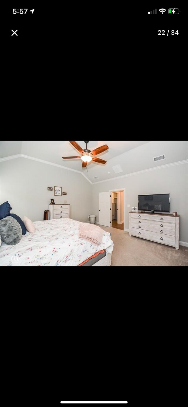 Building Photo - 333 Eagle Mountain Dr